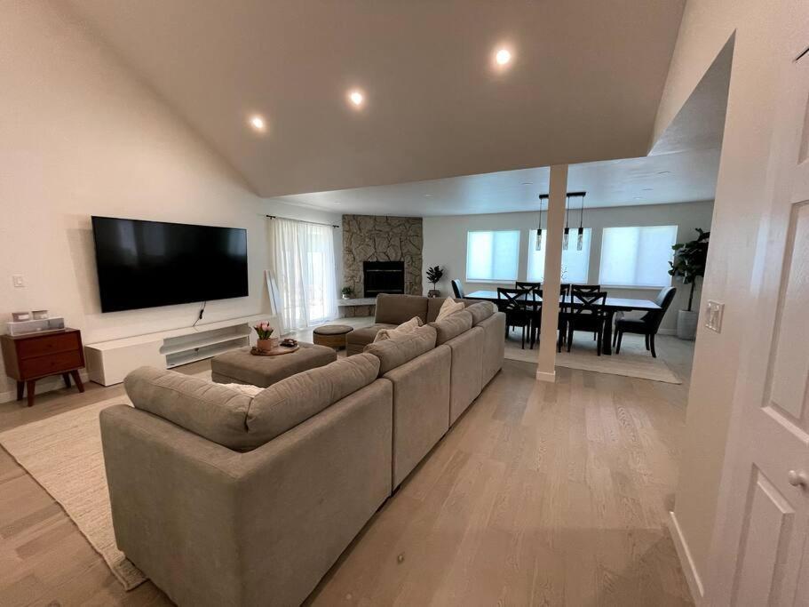 Bright, Stylish 4bd Modern House With Private Pool * Los Ángeles